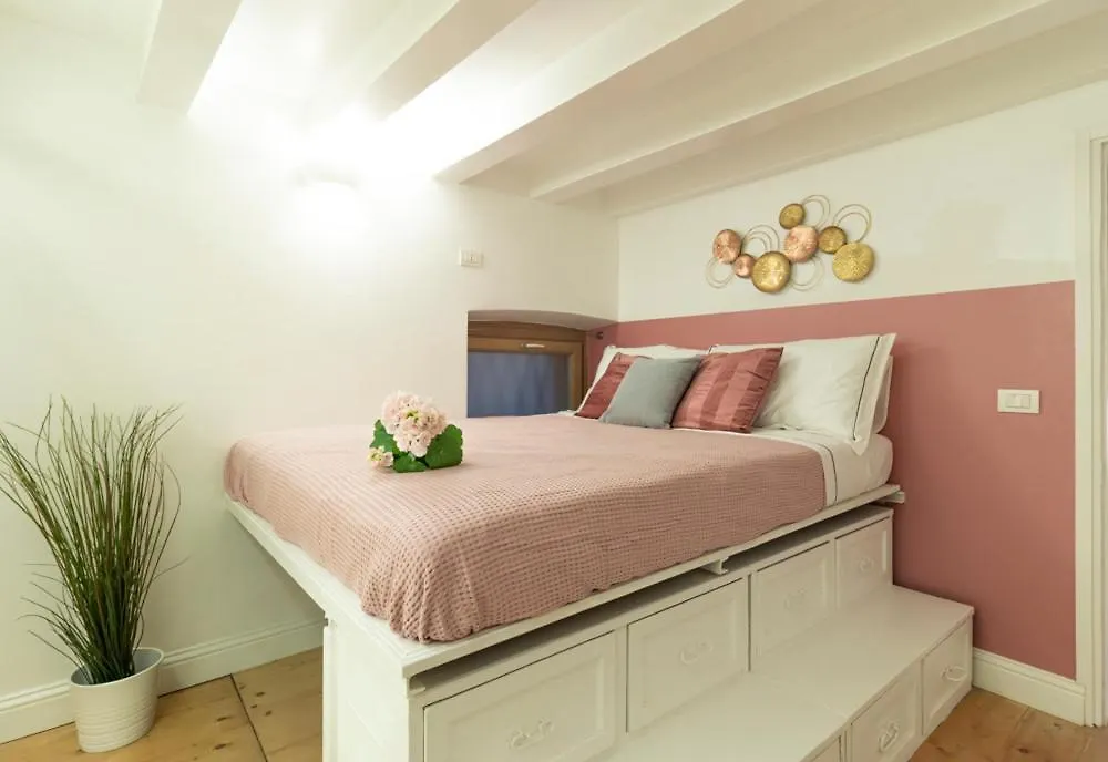 Apartament Relstay - Brera - Lovely 1Br Mediolan Włochy